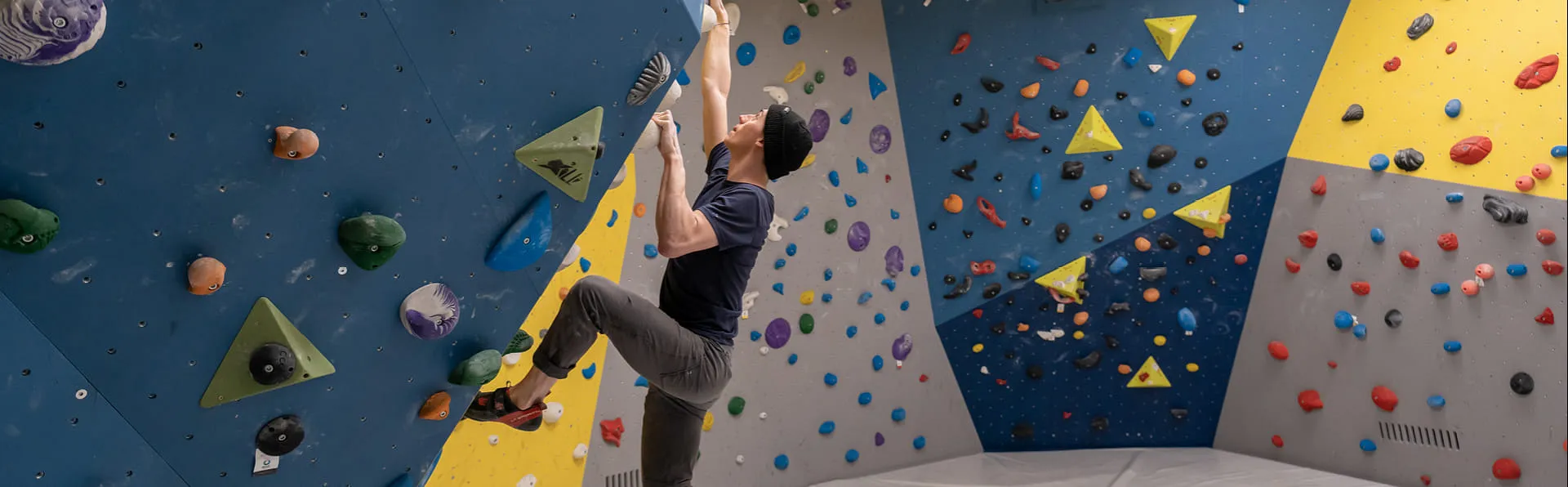 Bouldern in der BOULDER-Halle